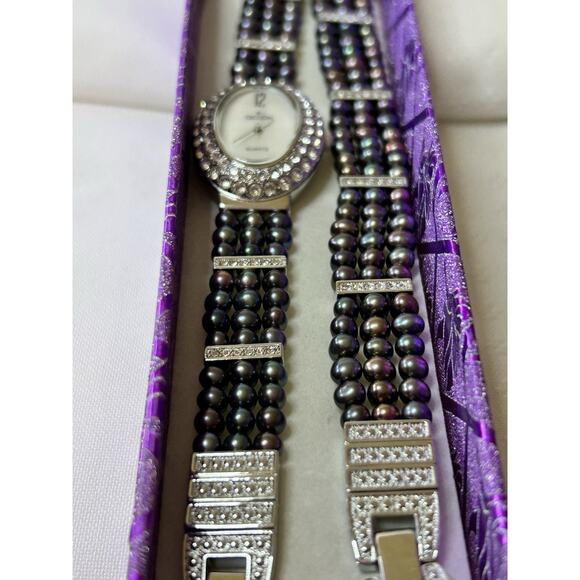 Croton Women\'s Mother of Pearl Watch & Bracelet Set Crystal Halo Tahitian Pearl main image 10